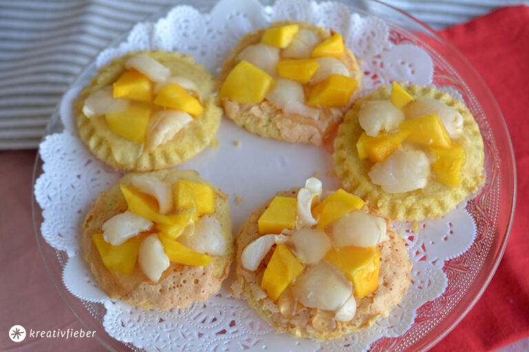 Sonntagskuchen: Mango-Litschi-Törtchen