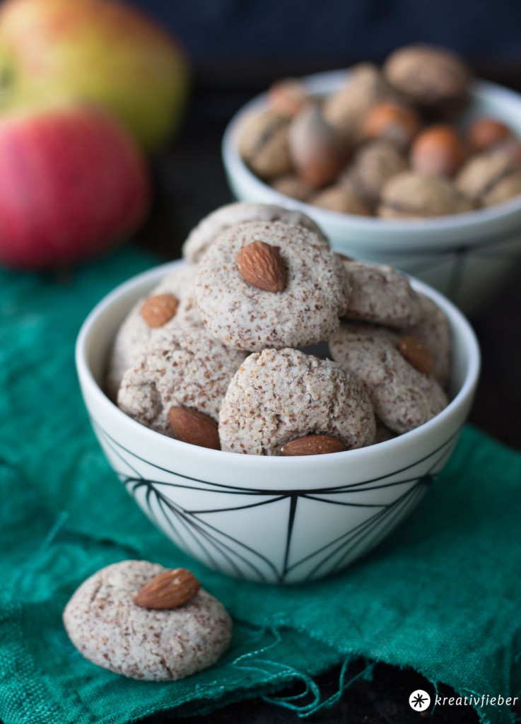 Haselnusstaler - Plätzchen backen - Rezept