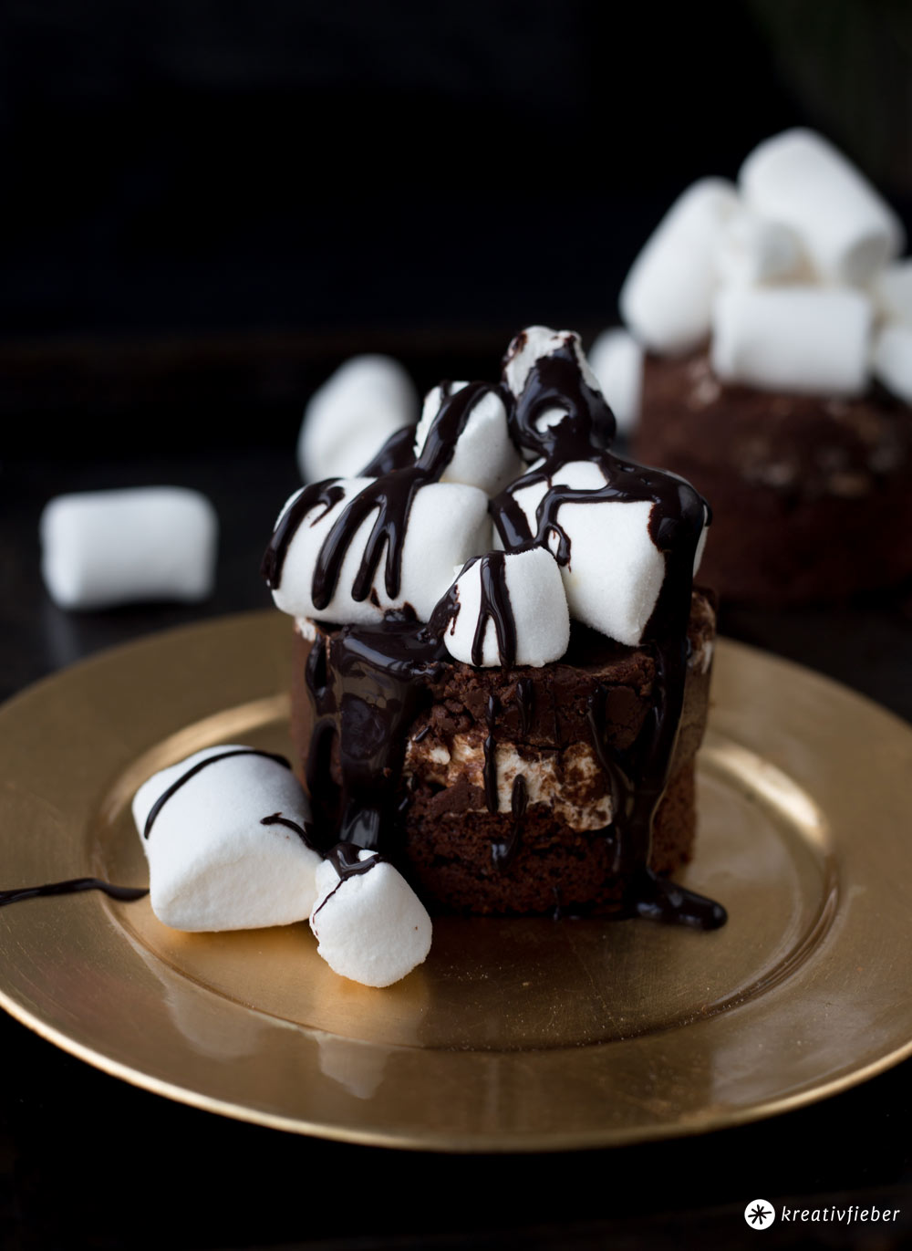 Schoko Törtchen mit Nutella Fudge und Marshmallows