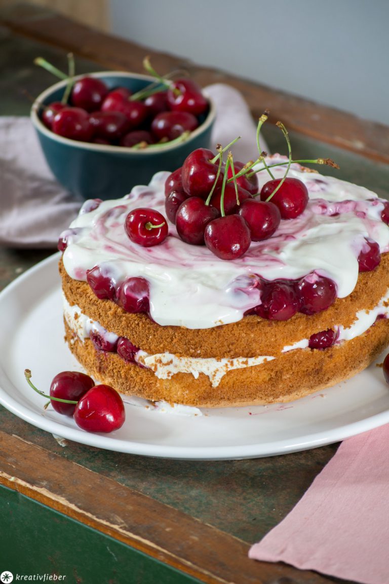 Kirschtorte mit Quark
