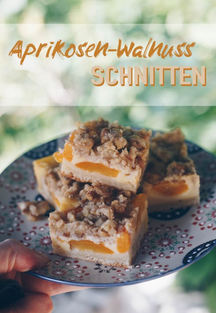 Aprikosen-Walnuss-Schnitten backen - simpler Blechkuchen