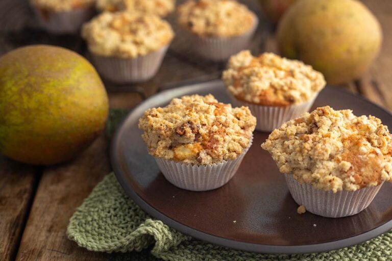 Muffins mit Äpfeln und Streuseln - einfaches Muffinrezept