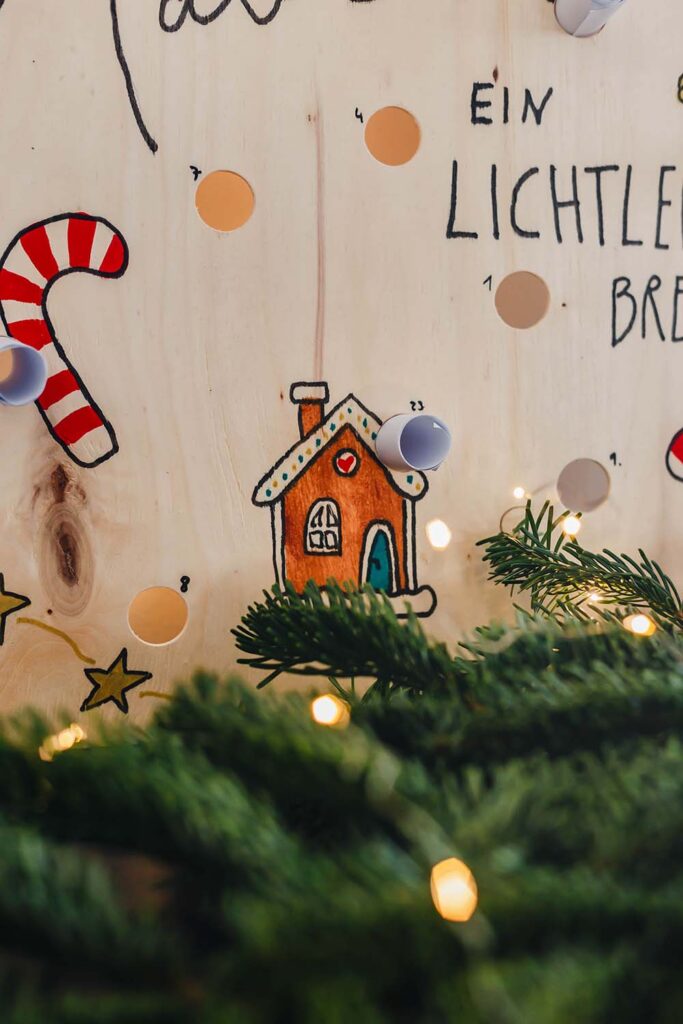 DIY Adventskalender selbermachen aus Holz inklusive Ideen für gemeinsame Aktivitäten und Ausflüge im Advent