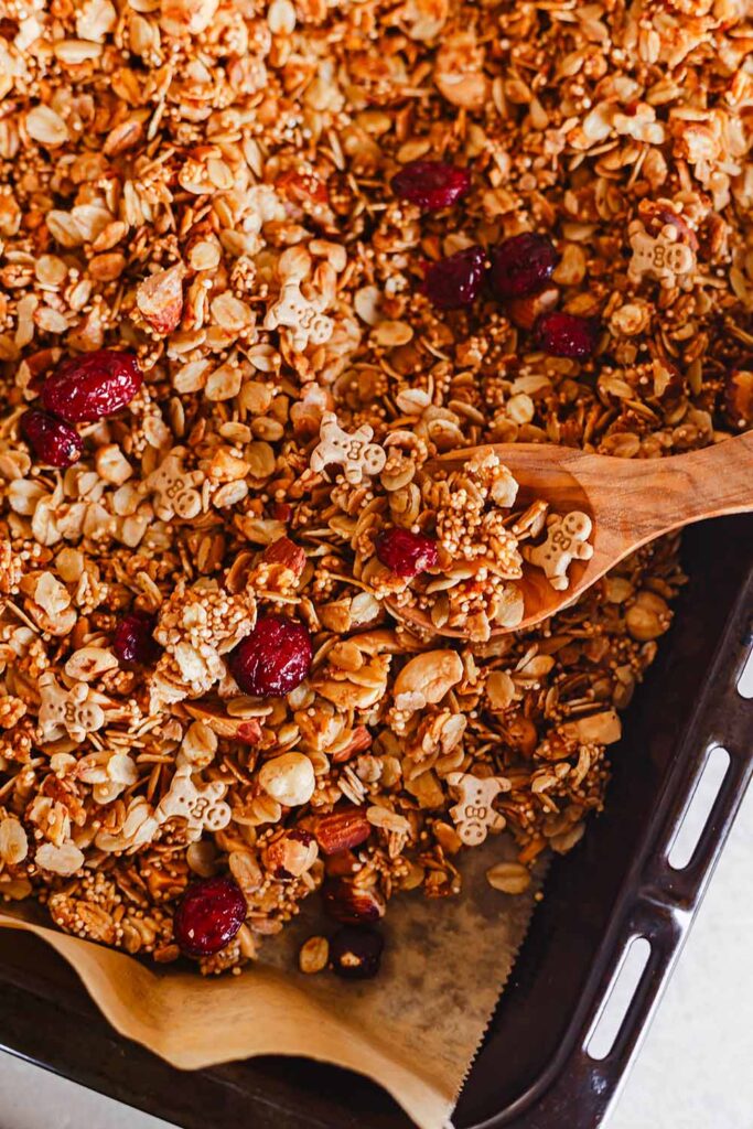 Weihnachtsmüsli Rezept - knuspriges Spekulatius Granola