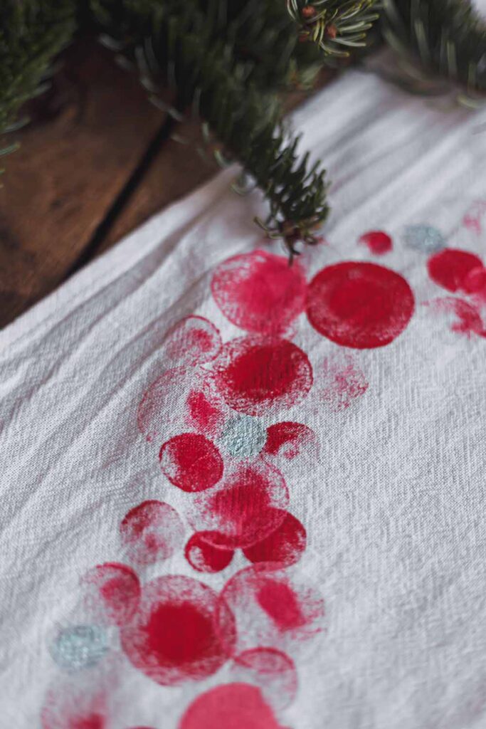 Einfachen Weihnachtskugeln Kranz mit Glitzer stempeln