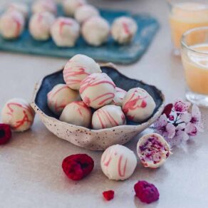 Ostergeschenk aus der Küche - Eierlikörpralinen selbermachen