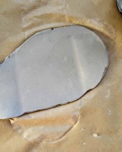 Ton ausrollen für Schlüsselanhänger