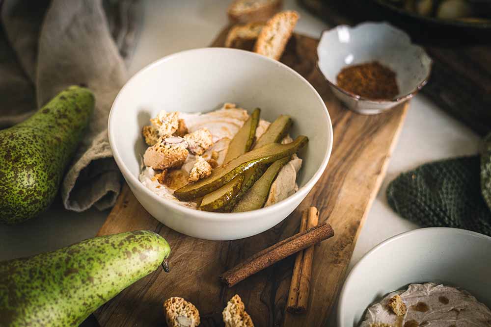 Zimtcreme mit karamellisierten Birnen - herbstliche Dessertidee
