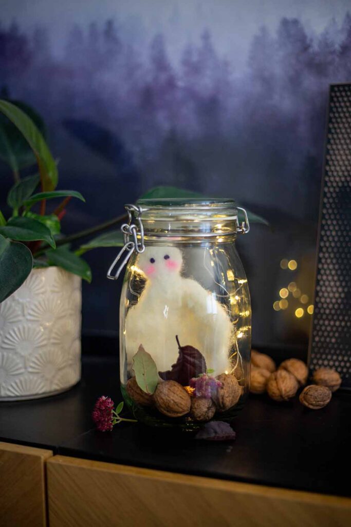 Halloween Bastelidee Gespenster im Glas